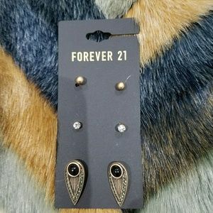 DONATING 🎉 Art Deco trio earring set